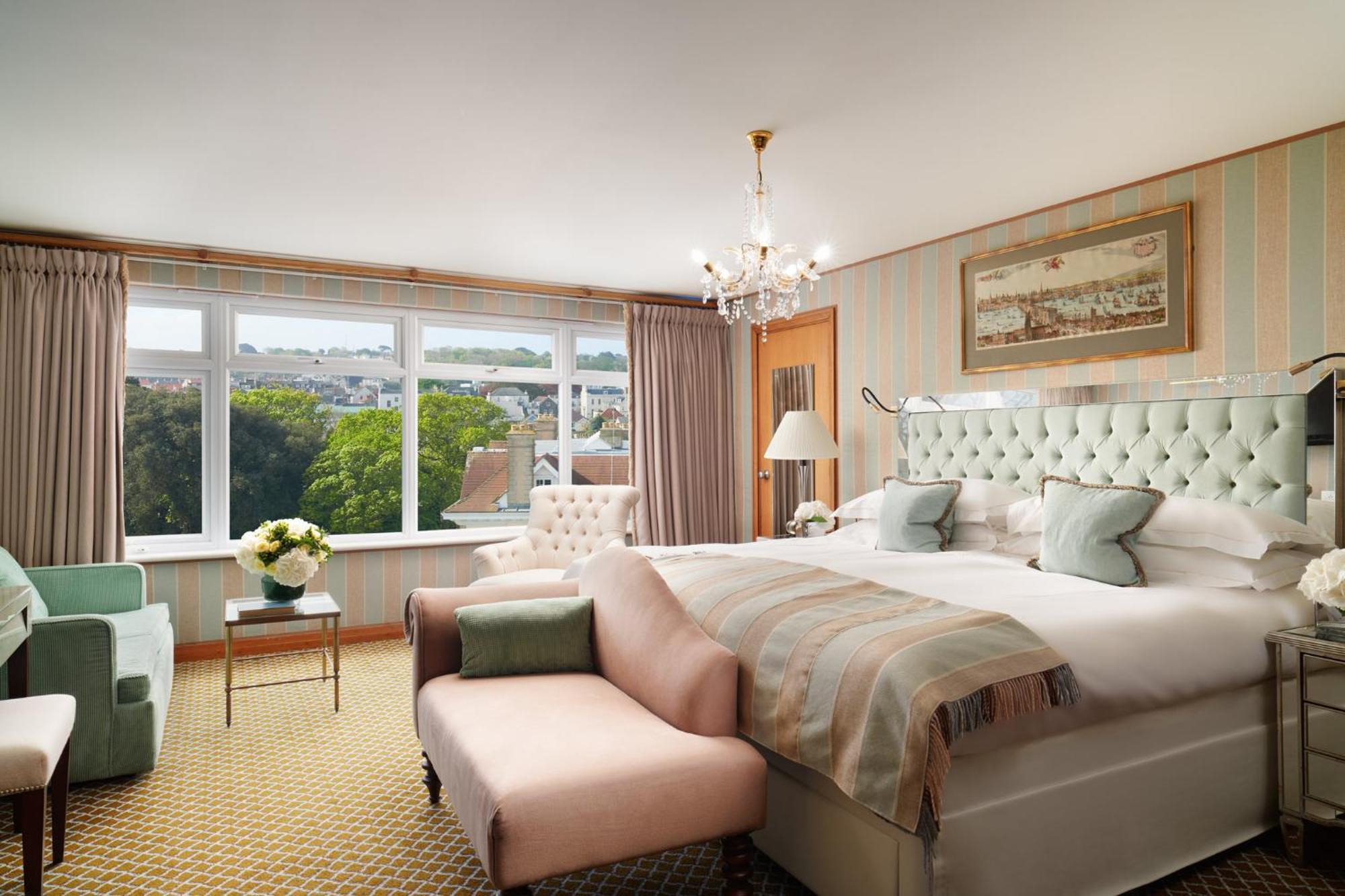 Duke Of Richmond Hotel Saint Peter Port Екстер'єр фото