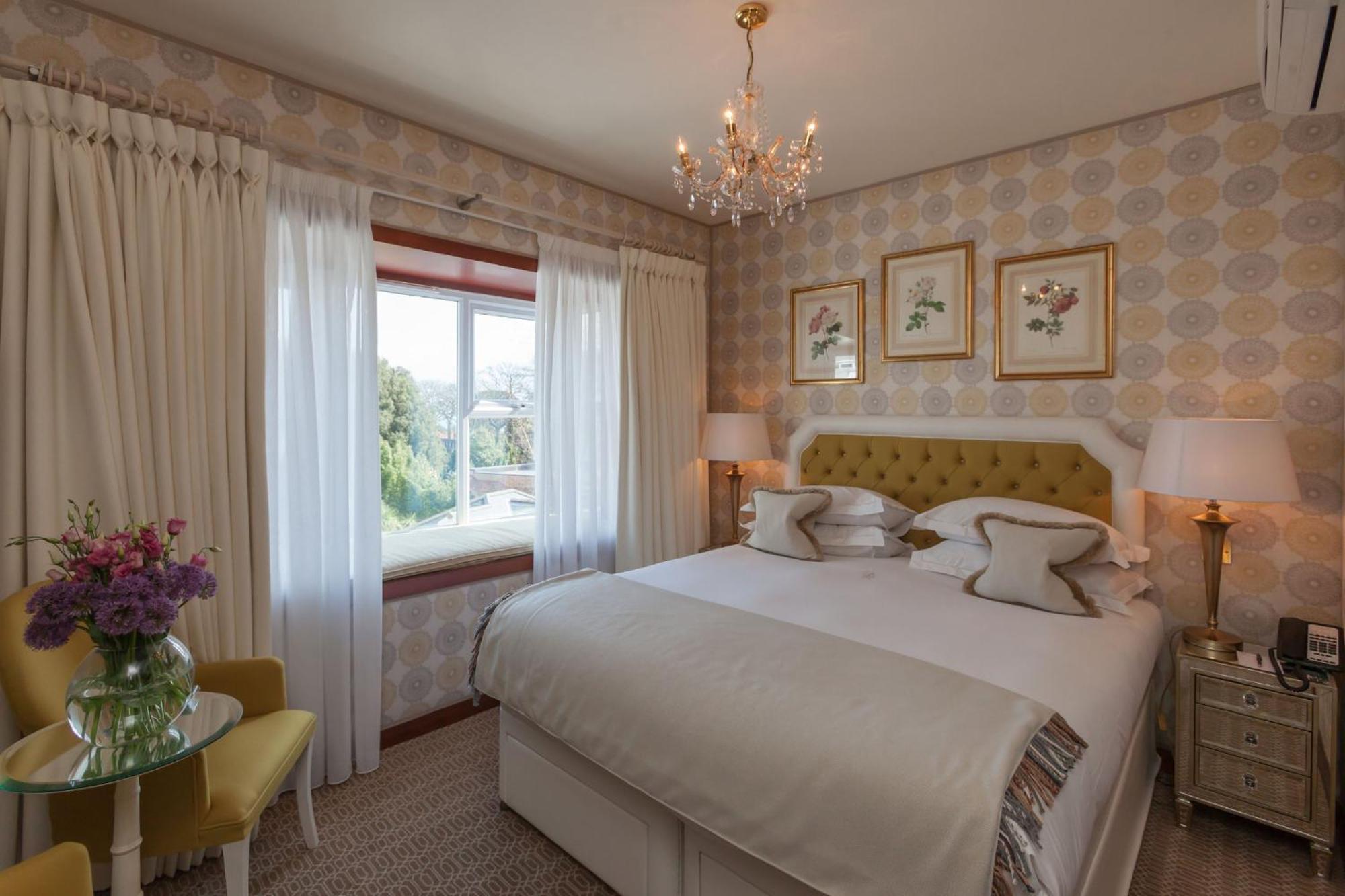 Duke Of Richmond Hotel Saint Peter Port Екстер'єр фото