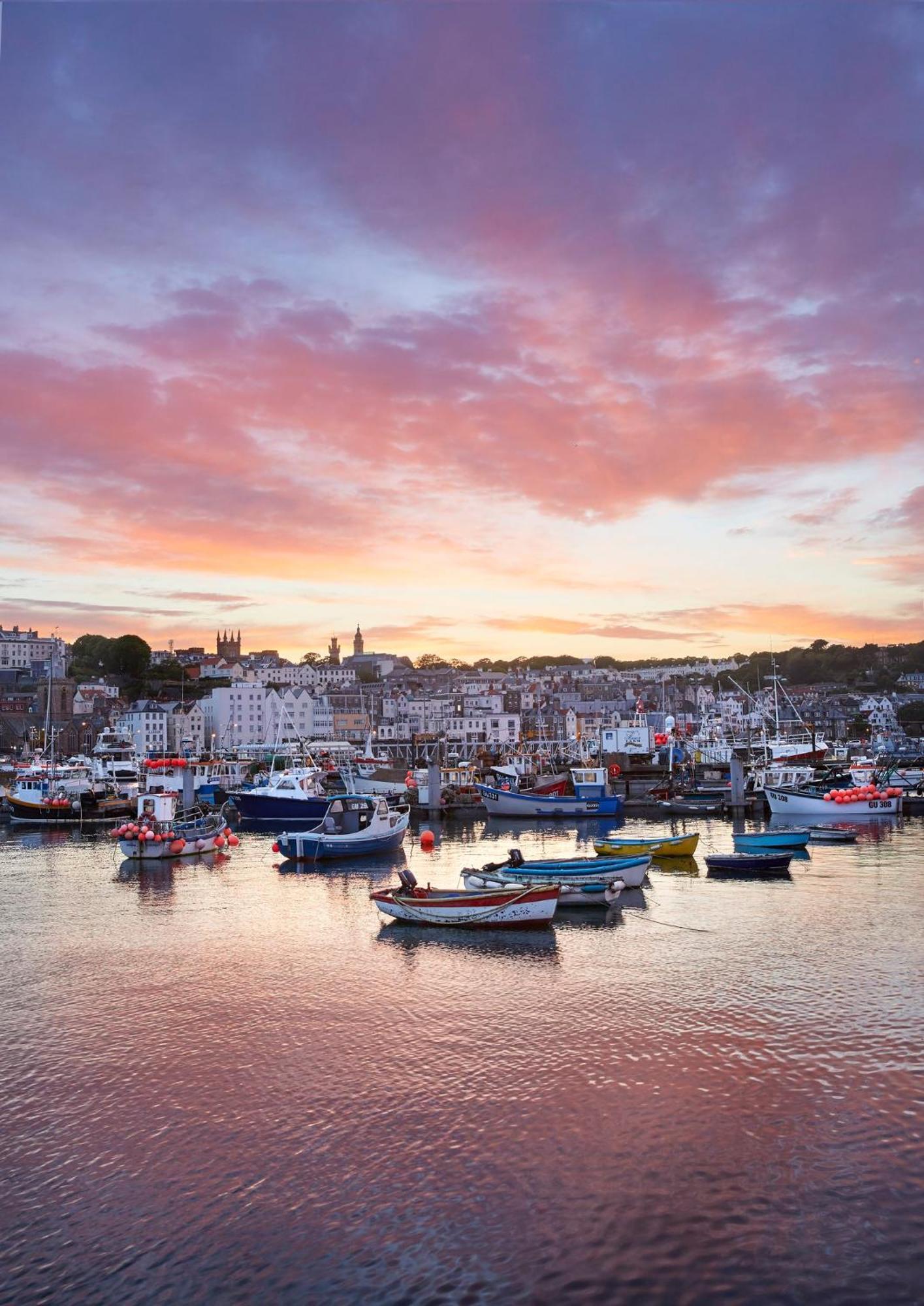 Duke Of Richmond Hotel Saint Peter Port Екстер'єр фото